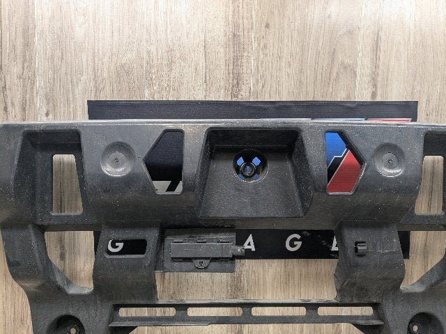 15-19 OEM BMW F16 F86 X6 X6M REAR Bumper Upper Center Support Bracket Mount