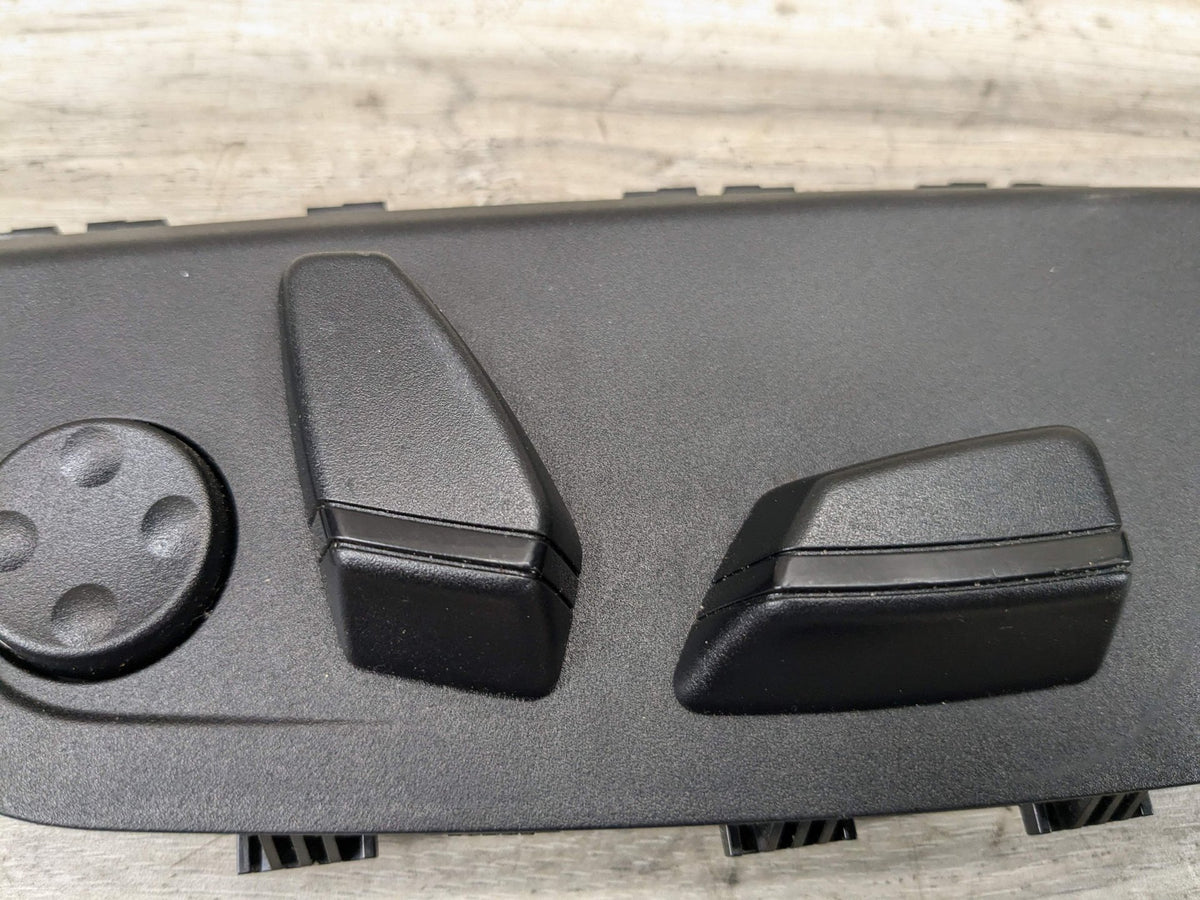 OEM BMW F22 F23 F32 F33 G29 Front Right Power Seat Adjustment Control Switch