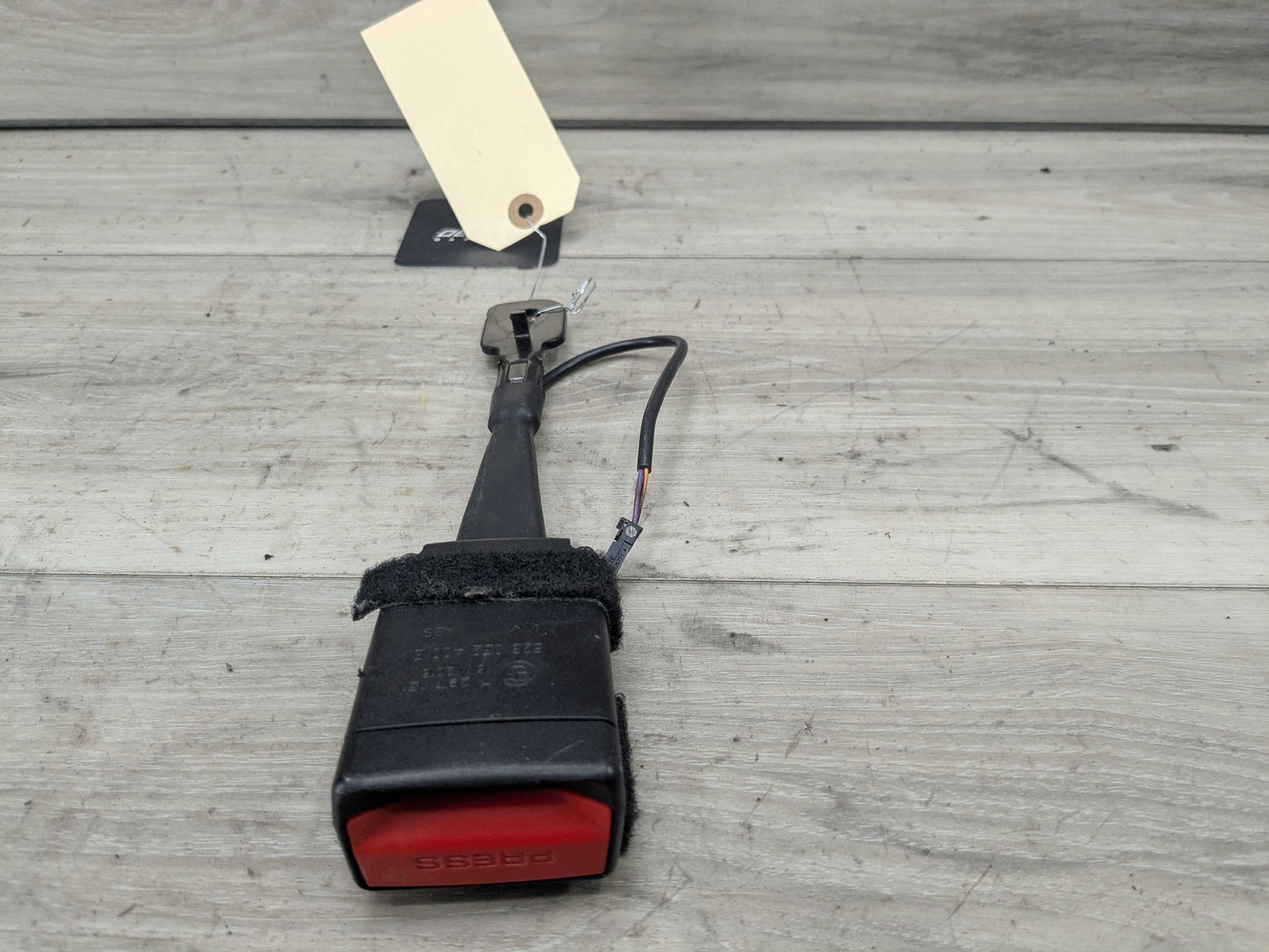 OEM BMW F15 F16 F85 F86 X5 X6 Front Left Driver Right Passenger Seat Belt Buckle