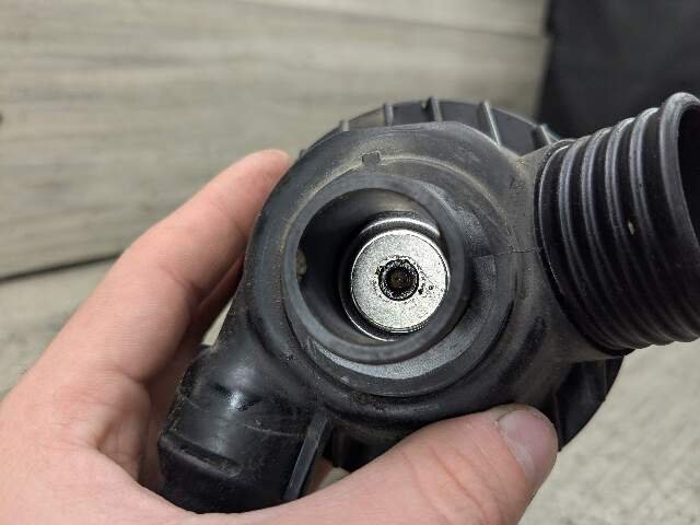 OEM BMW F15 F16 F23 F30 F32 F33 F36 Engine N55 Water Coolant Thermostat Housing