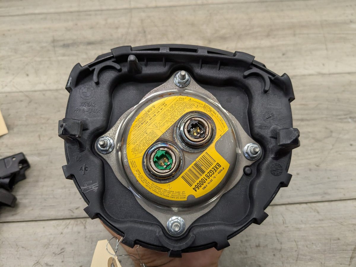 OEM BMW E82 E84 E88 E90 E92 E93 Front Driver SPORT Steering Wheel Airbag Air Bag