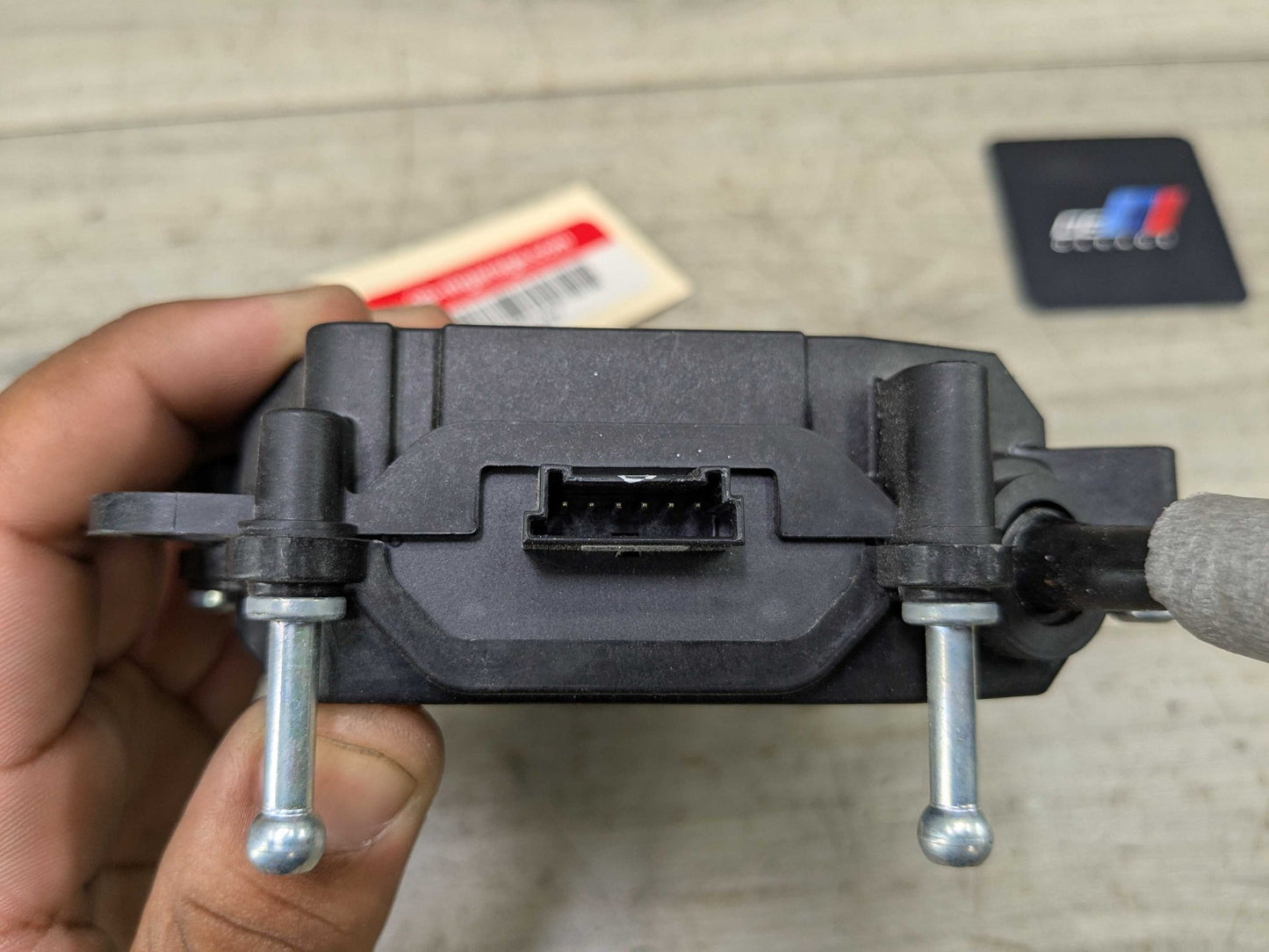 16-22 OEM BMW F48 X1 28i 28iX Rear Liftgate Trunk Lid Latch Lock Opener Actuator