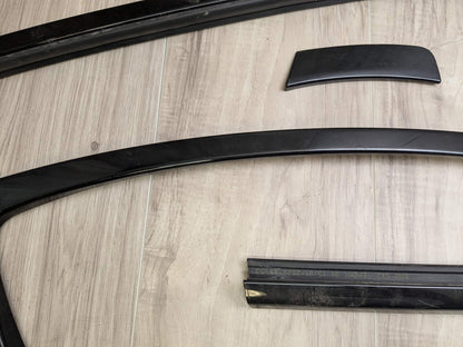 22-25 OEM BMW G42 G87 Right Passenger Side Door Belt Molding Trim SHADOW GLOSS