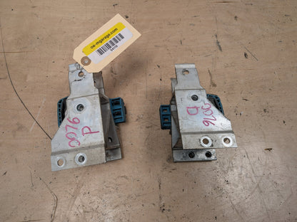 OEM BMW F90 F93 G11 G12 G16 G30 M5 Radiator Mount Support Bracket Left Right SET