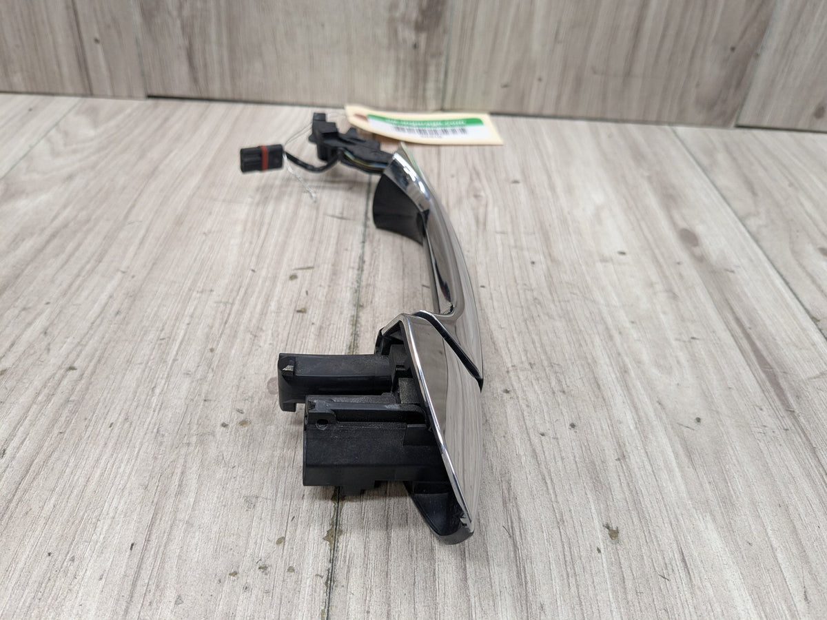 OEM Mercedes W204 W207 W212 W218 Right Passenger Door Handle COMFORT ACCESS