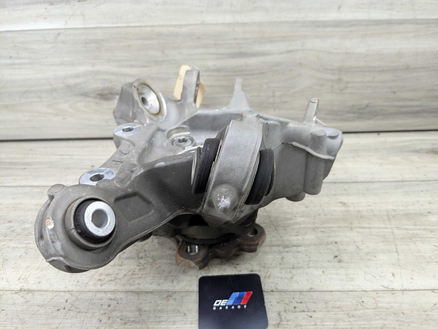 OEM BMW G20 330 M340 REAR Right Passenger Knuckle Wheel Hub Spindle Bearing