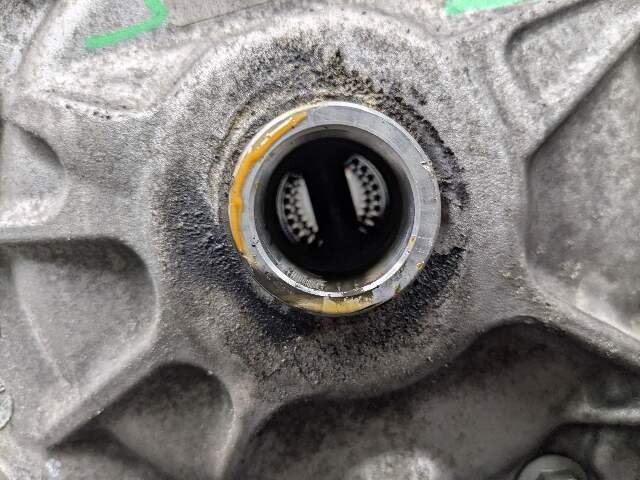 07-14 OEM BMW E70 E71 X5 X6 X5M AWD Front Differential Axle Carrier Ratio 3.64