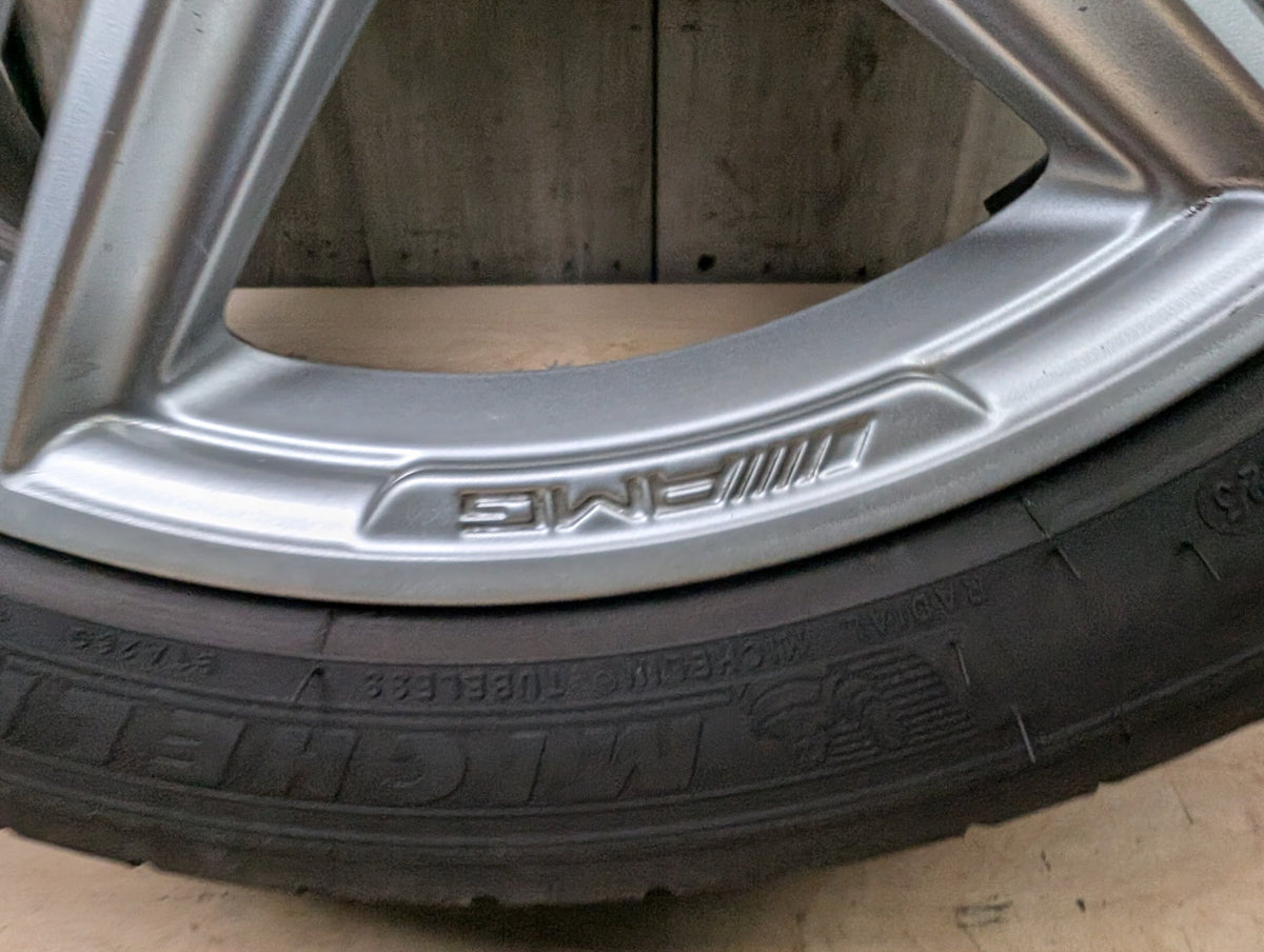 2009-2017 Mercedes-Benz E550 E-Class A207 Wheel Rim A2074011502