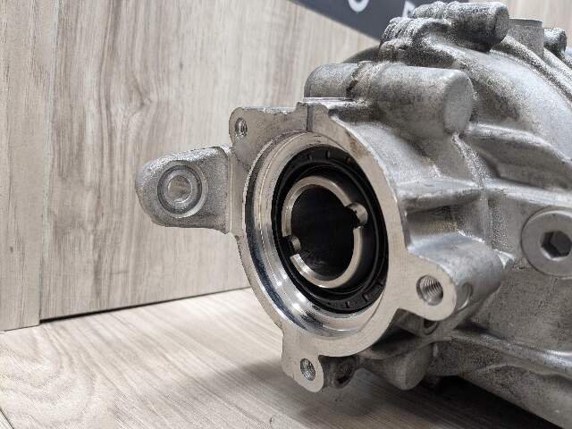 OEM BMW F39 F44 F48 X1 X2 28 228 AWD Transmission Transfer Case Box Gearbox B46