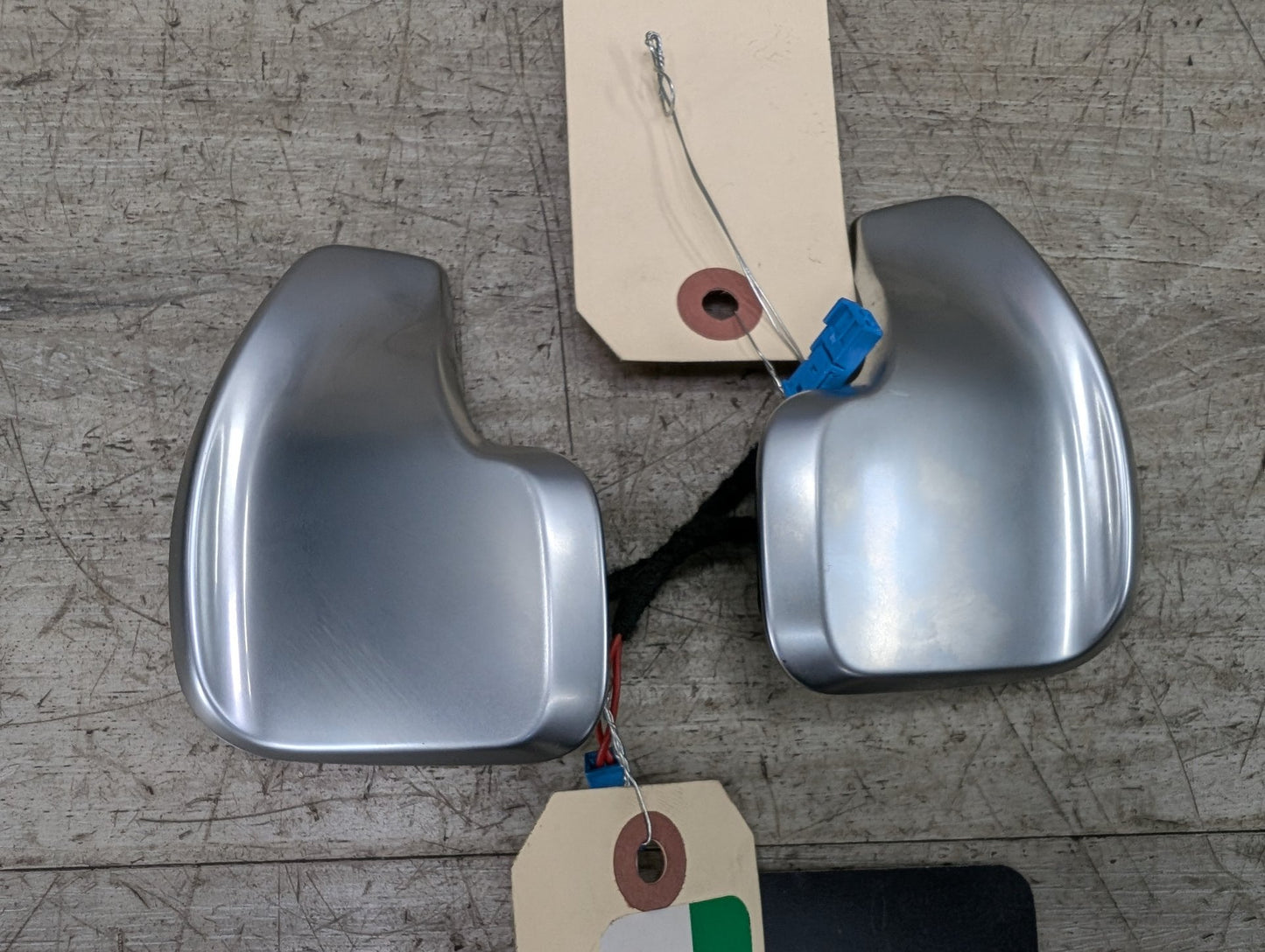 OEM BMW F15 F25 F30 F32 F33 F36 F48 X1 X3 X5 AT Paddle Shifter Plus Minus PAIR