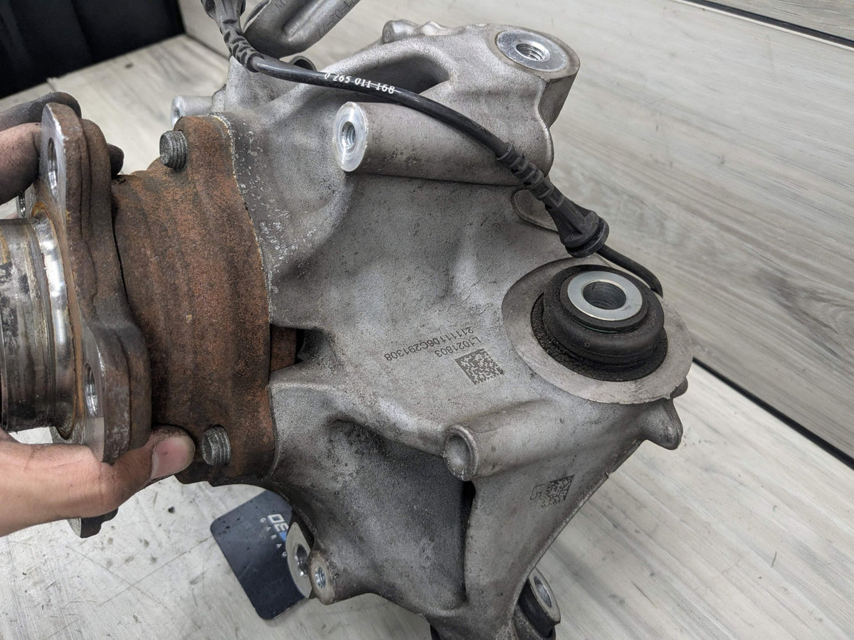 22-24 OEM BMW G26 430 M440 REAR Left Driver Side Knuckle Hub Spindle Bearing