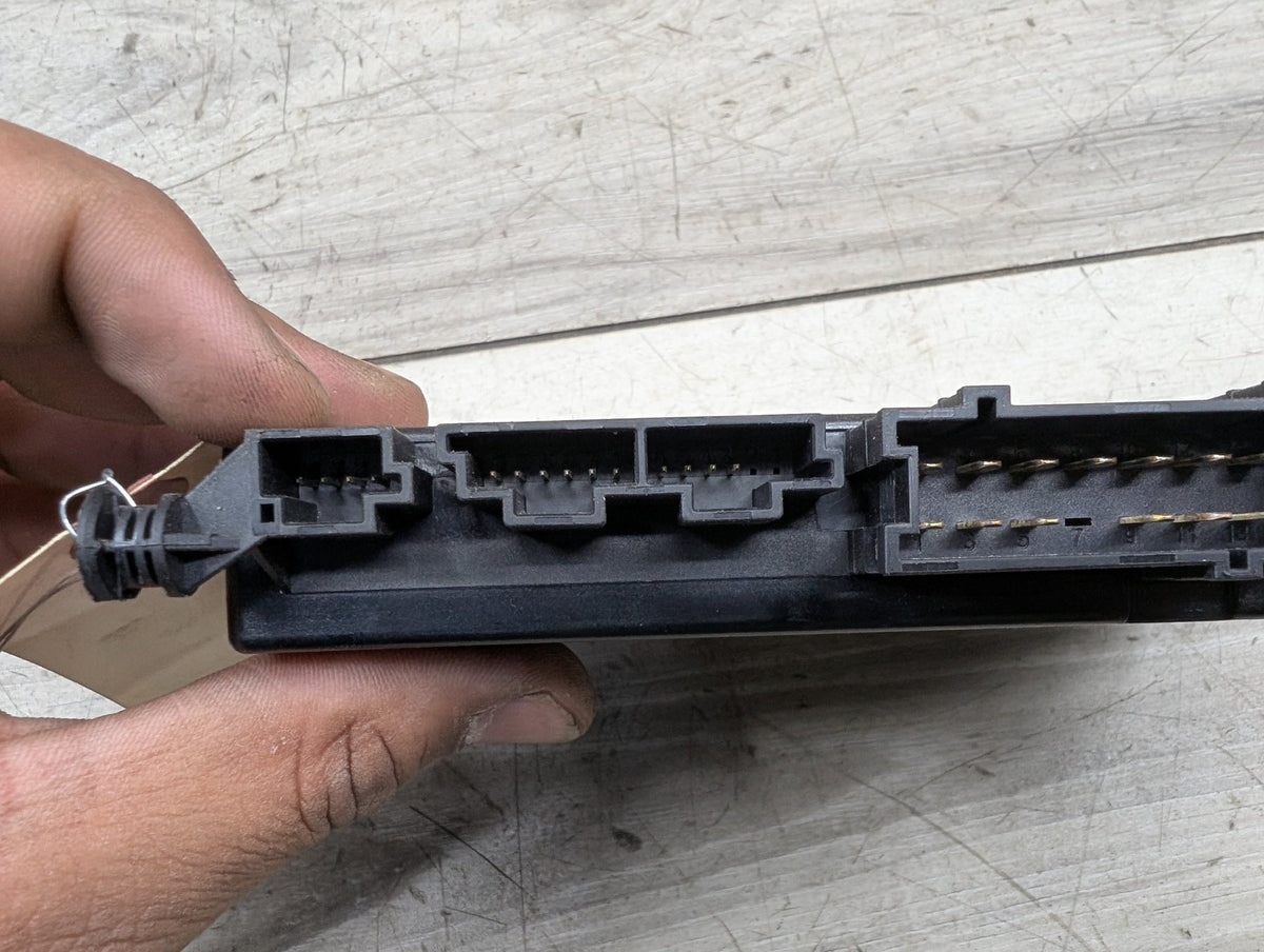 OEM Mercedes W204 W207 W212 E350 E550 Front Right Passenger Seat Control Module