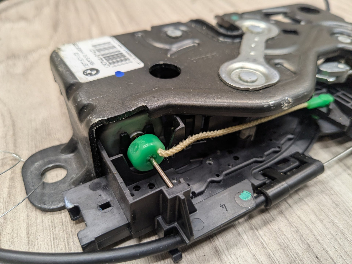 2016 BMW 750i G12 Liftgate Trunk Lid Liftgate Lock Latch Actuators SET 7441014 16-22 OEM BMW G11 G12 740 750 M760 Trunk Lid Power Lock Drive Actuator