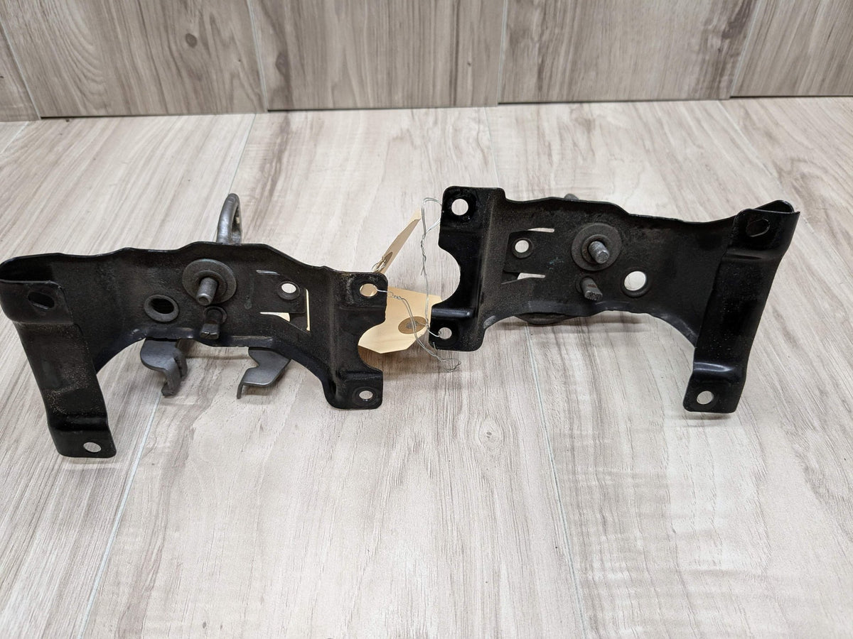 14-19 OEM BMW F15 F85 X5 F16 F86 X6 Hood Hardware Safety Latch Hook SET