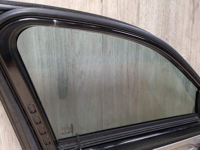 10-16 OEM Mercedes W212 E350 E400 E550 Front Left Driver Door Shell Panel Black