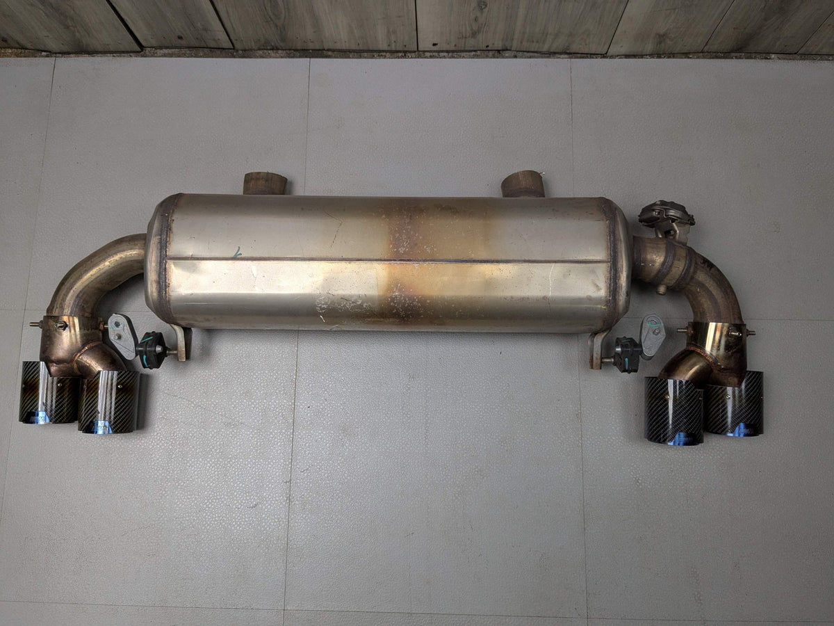 *22-25 OEM BMW G42 M240 Dual Exhaust Flap Pipe Muffler B58 Engine w/ Carbon Tips