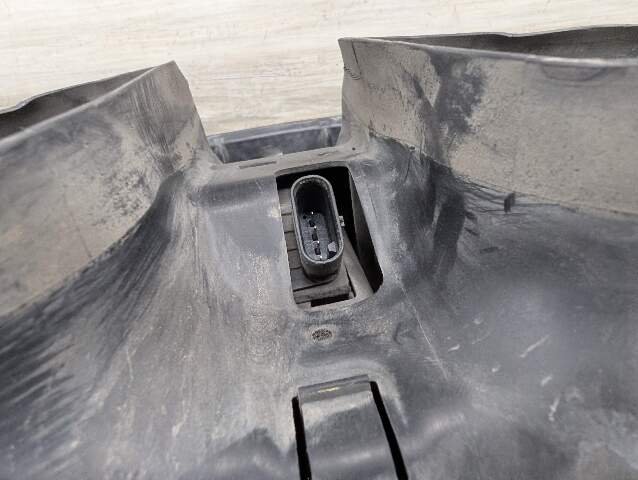 OEM BMW F10 528 535 Front Lower Radiator Air Duct Grille