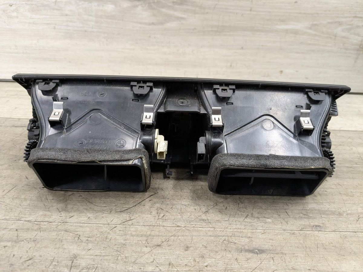 07-14 OEM BMW E70 E71 X5 X6 X5M X6M Dash Center AC Air Vent Grille Hazard Black