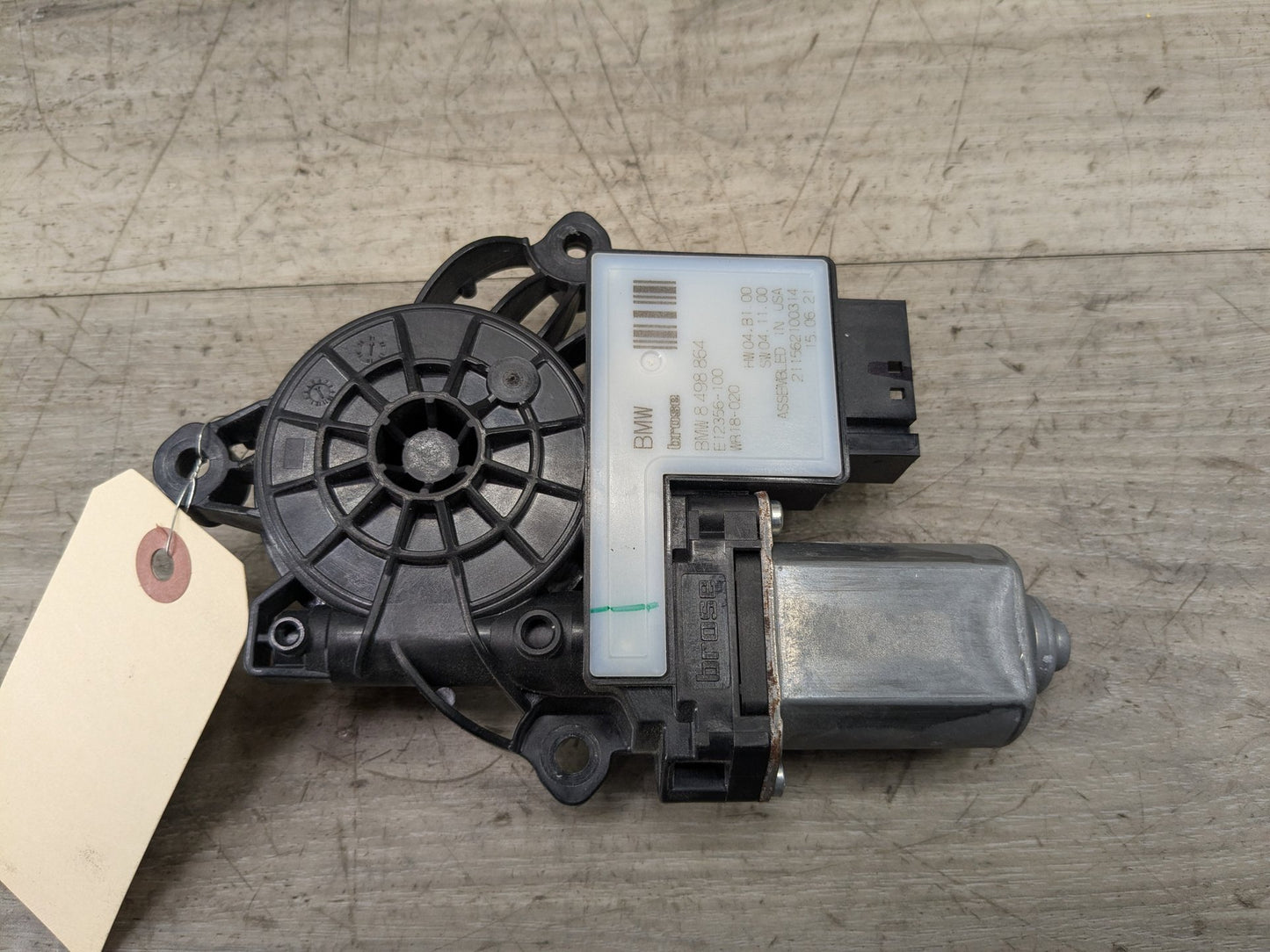 2021 BMW 330i G20 Rear Right Passenger Door Window Glass Regulator Motor 8498864 OEM BMW G20 G80 330 M340 REAR Right Passenger Side Door Window Regulator Motor