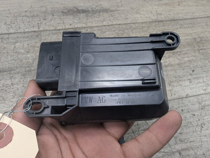 17-24 OEM AUDI A4 A5 Q7 Left Right Seat Occupant Detection Module Sensor