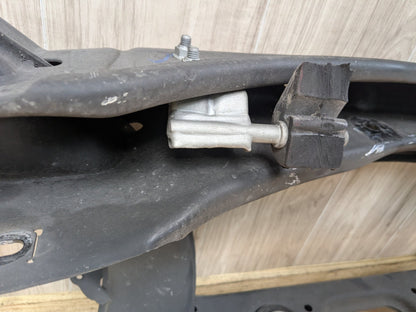 10-16 Mercedes A207 C207 W204 W207 W212 Rear Subframe Support Cradle Crossmember