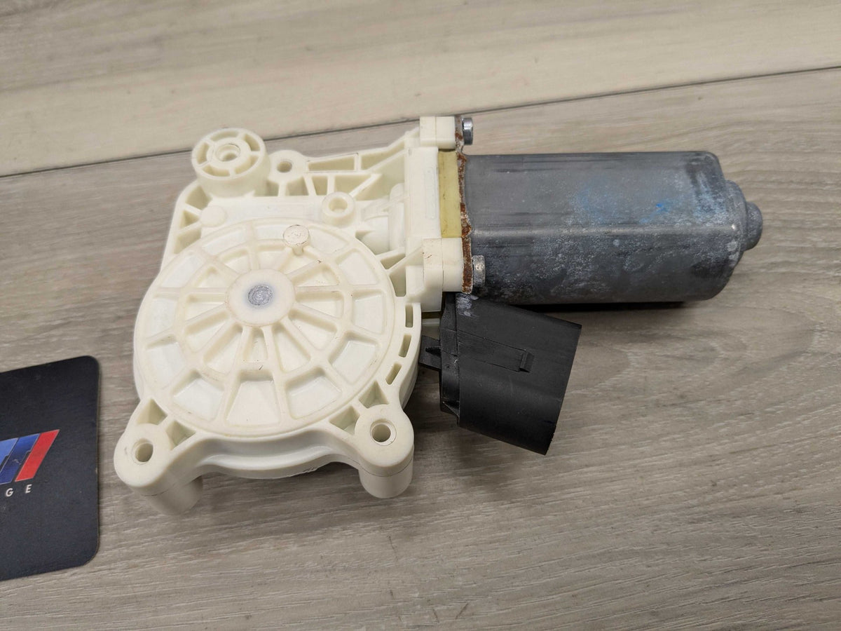 OEM BMW F25 F26 F15 F16 F85 F86 X3 Rear Left Driver Side Window Lifter Motor