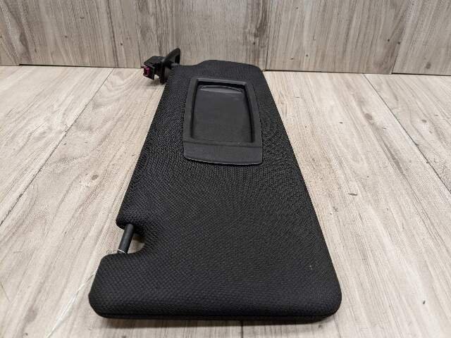 17-20 OEM BMW F90 G30 530 540 M550 M5 Interior Right Passenger Sun Visor Black