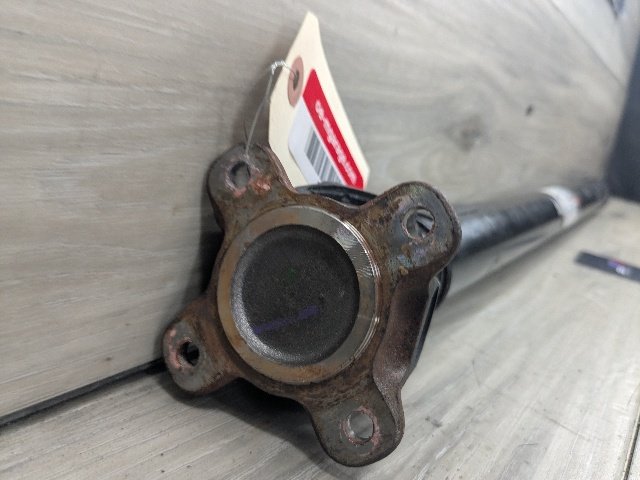 2021 BMW M340i G20 Front Propeller Driveshaft Drive Shaft 9488487 16-24 OEM BMW G01 G12 G14 G15 G16 G30 F90 M5 Drive Shaft Driveshaft Front Output