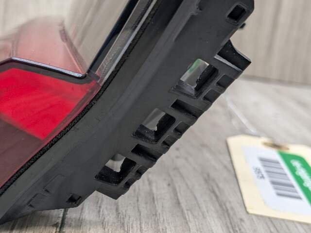 2019 BMW 330i G20 Rear Right Passenger Inner Tail Light 7420456 19-21 OEM BMW G20 G80 330 M340 M3 Rear Right Passenger LED Inner Stop Tail Light