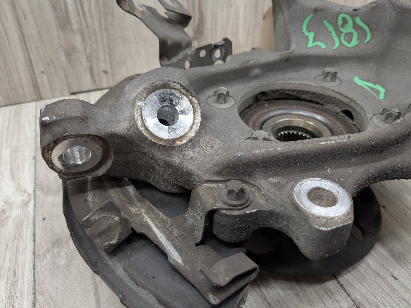 2015-2021 Mercedes-Benz C43 W205 Rear Left Driver Spindle Knuckle w/ Bearing A2053508708 OEM