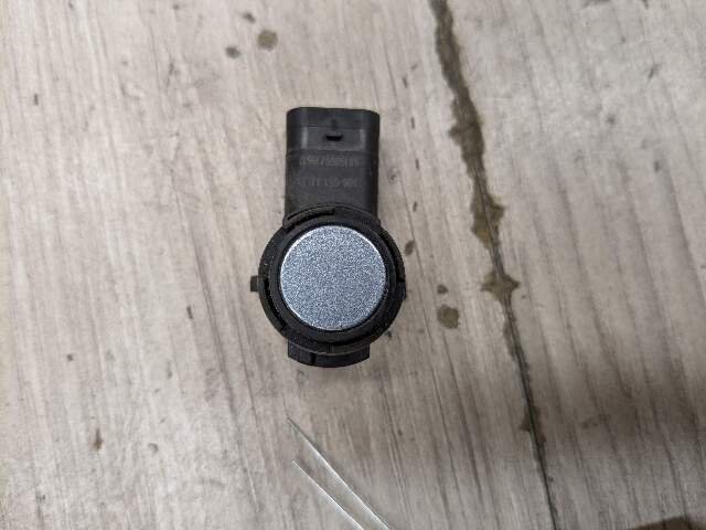 15-20 OEM BMW F16 F90 F97 G01 G30 I12 i8 M5 X3 Bumper Parking PDC Sensor