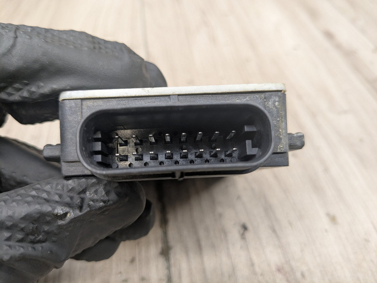 OEM BMW G12 G30 540 M550 750 Blind Spot Radar Sensor Lane Change Warning Module