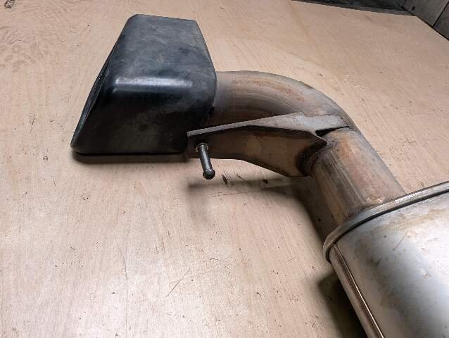 2018 - 2024 BMW X3 G01 Rear Exhaust Muffler 8686251 B58B30M0