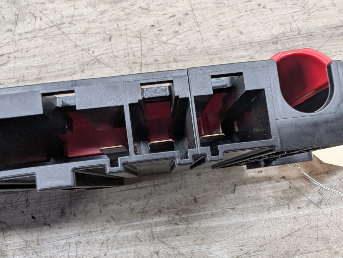 2017-2023 BMW M550i G30 Battery Positive Fuse Terminal 9353742 OEM BMW G11 G12 G14 G15 G16 G30 B+ Junction Terminal Power Relay Fuse Box OEM