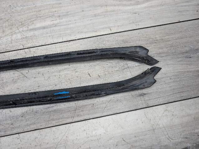 12-20 OEM BMW F30 F31 F80 M3 Front Left Right Windshield Side Drip Molding PAIR