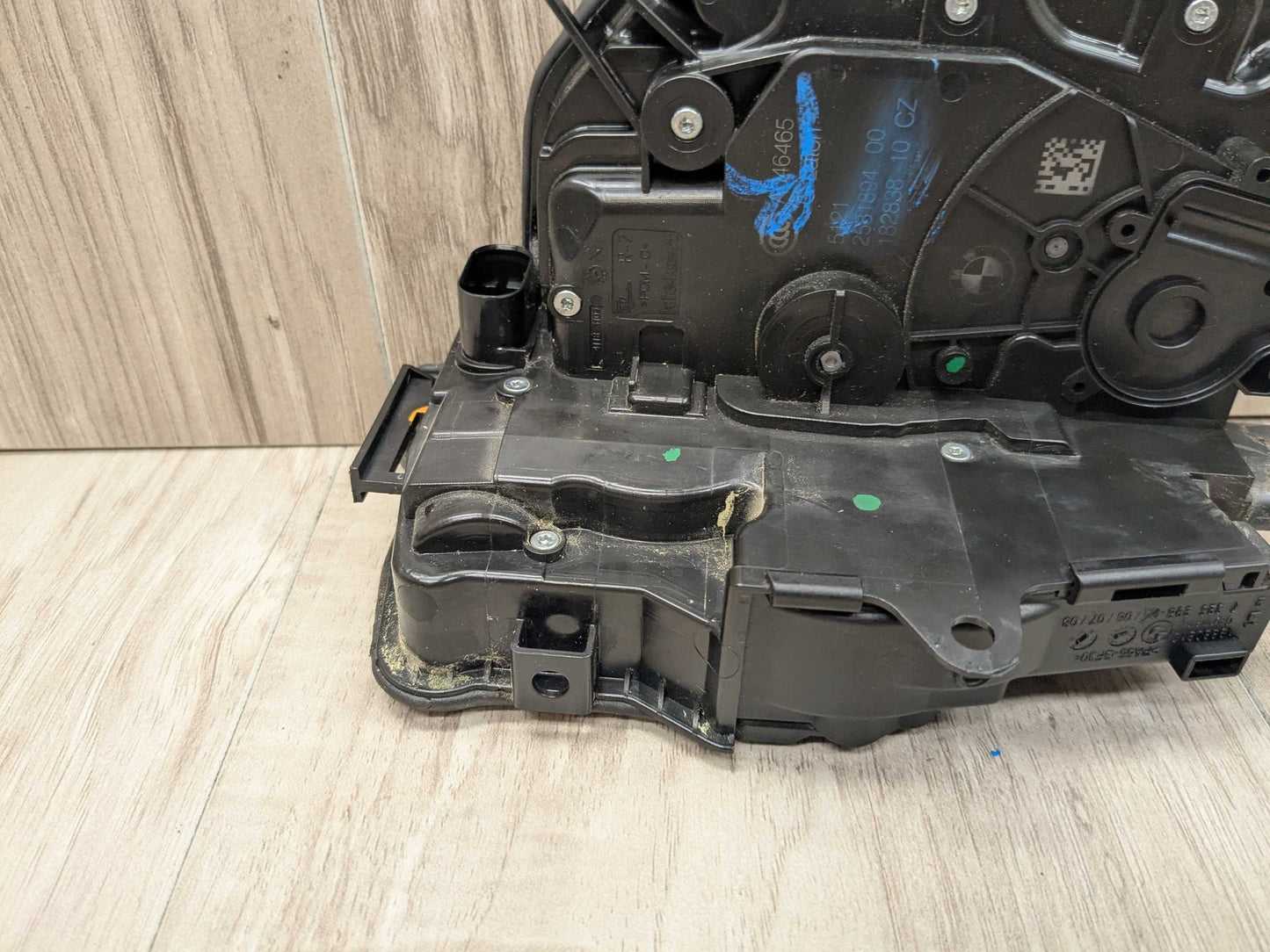 2016 BMW 750i G12 Front Right Passenger Door Latch Lock Actuator w/ Soft Close 2581894 16-22 OEM BMW G11 G12 FRONT RIGHT PASSENGER Door Lock Latch Actuator SOFT CLOSE
