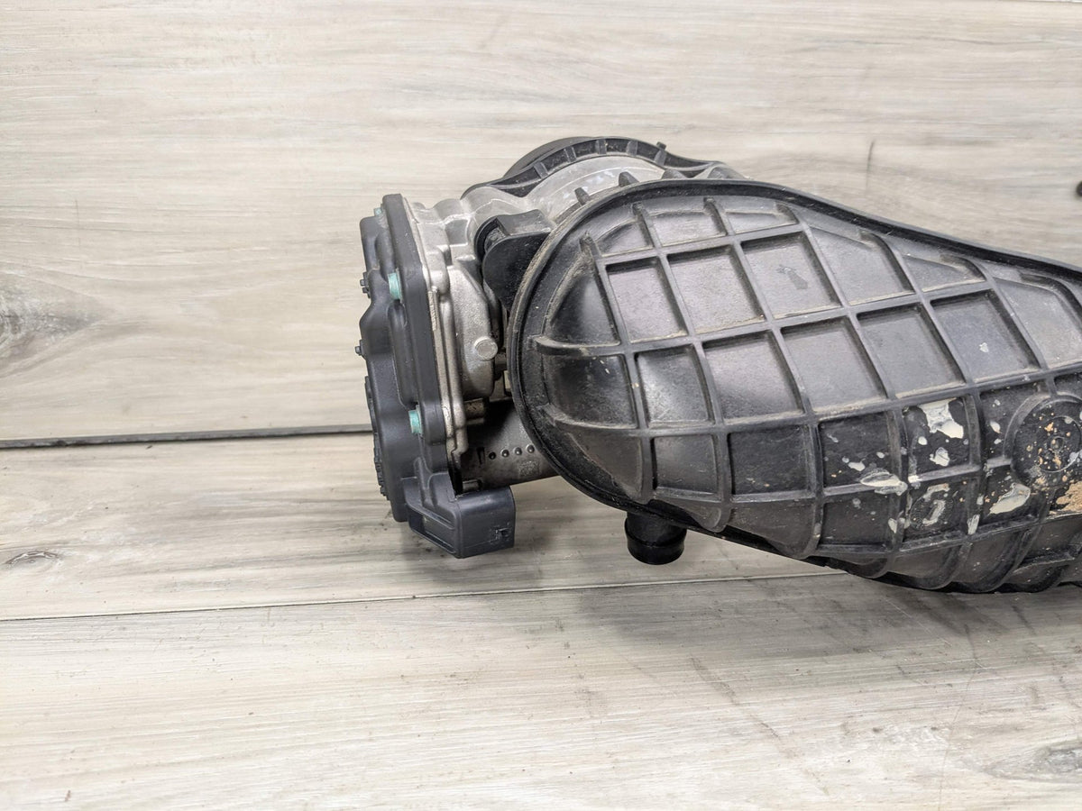 16-23 OEM BMW G12 G30 M550 750 M5 Left Driver Engine N63 S63 Intake Manifold 1-4