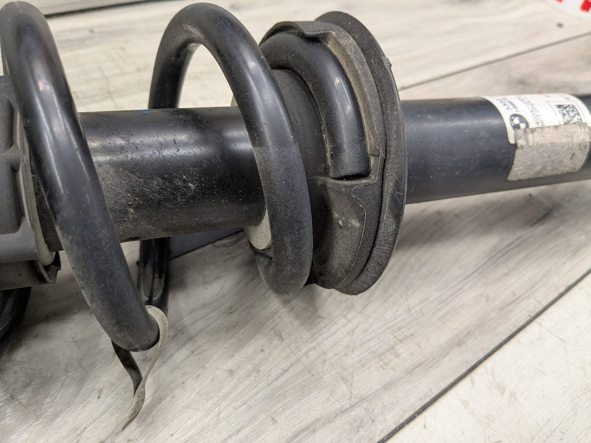 18-24 OEM BMW G01 X3 30i 30iX REAR Left Right Side Strut Shock Absorber Spring