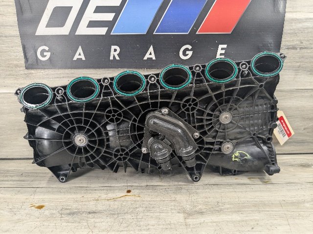 OEM BMW G01 G05 G12 G20 G42 G30 M340 M440 X3 Engine B58 Intake Manifold 8647977