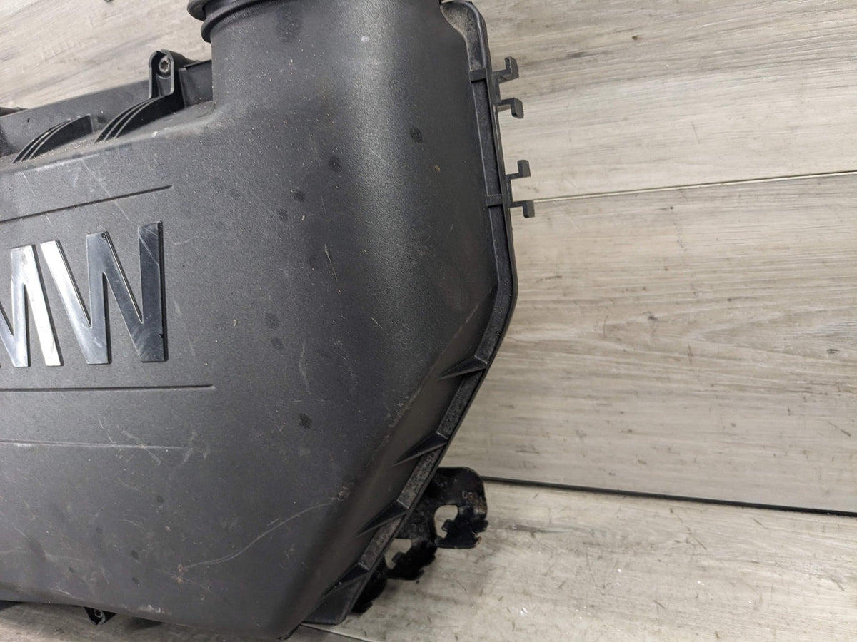 OEM BMW F10 F12 E70 E71 F15 F16 X5 X6 Engine N55 Intake Air Box Filter Housing