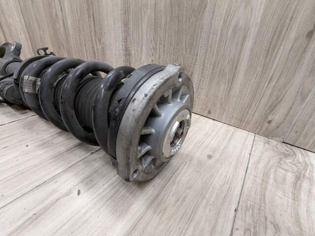 17-23 OEM BMW G30 M550iX Front Right Passenger Spring Strut Shock Absorber VDC