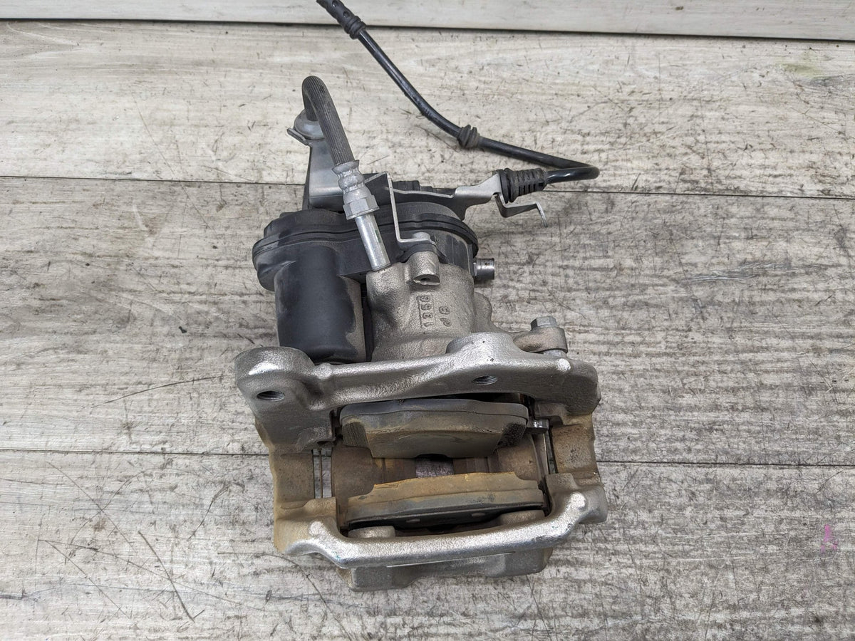 16-21 OEM BMW G11 G12 740 750 Rear Right Passenger Side Brake Caliper Gray