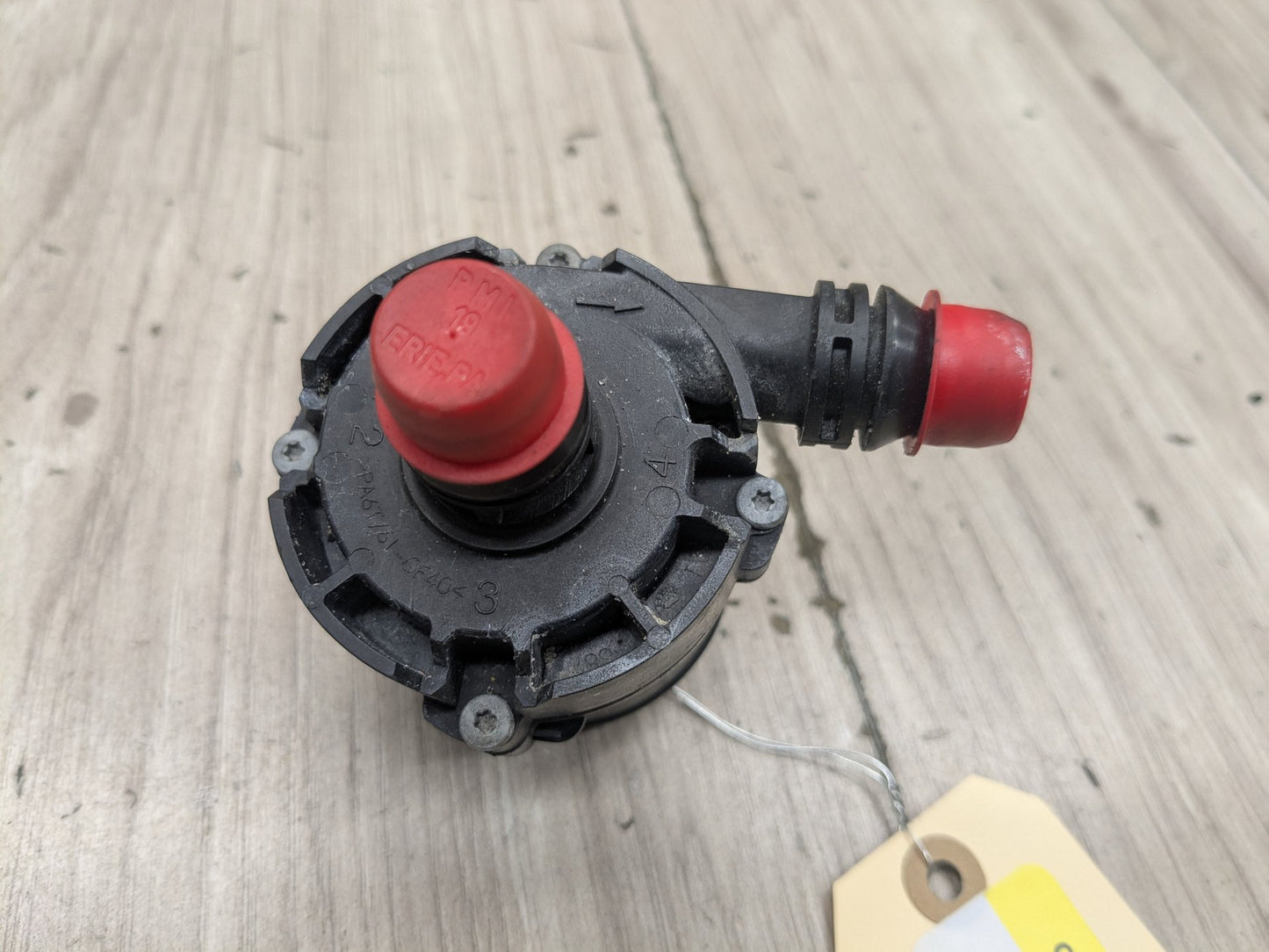16-19 OEM BMW G11 G12 G30 M550 750 M760 Auxiliary Electric Coolant Water Pump