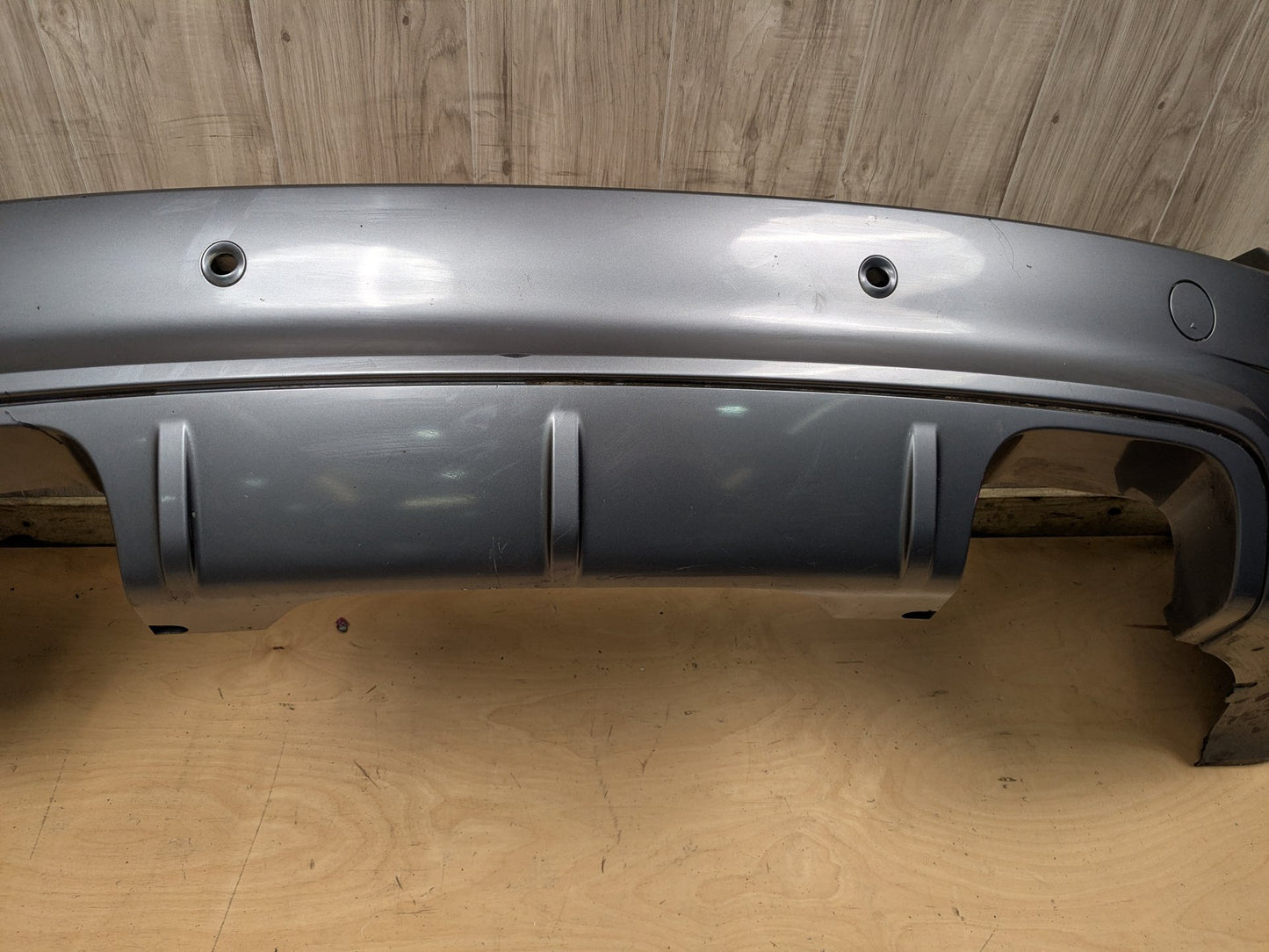 10-13 OEM BMW E70 X5M Rear Bumper Trim Cover Panel Assembly Gray A52 SPACEGRAU METALLIC (A52)
