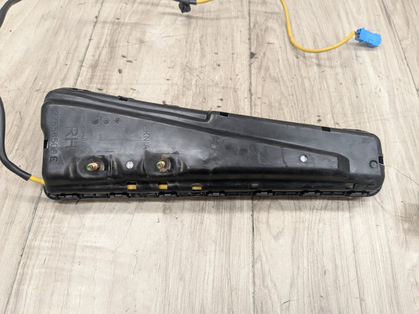 16-22 OEM BMW F48 X1 28i 28iX Front Right Passenger Side Seat Airbag Air Bag