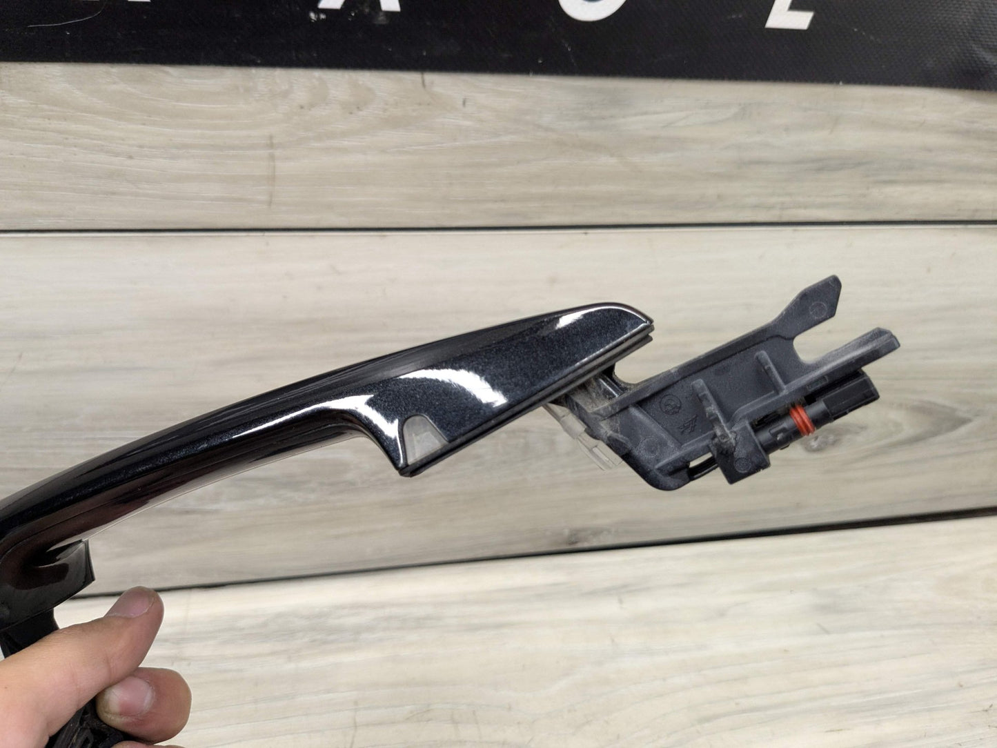 2014 BMW X5 F15 Front or Rear Right Passenger Exterior Door Handle 7348742