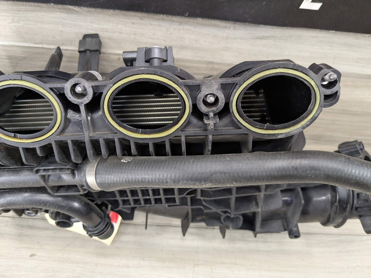 16-21 OEM BMW F22 F30 F32 G01 G30 330 430 X3 Engine B46 Intake Manifold Assembly