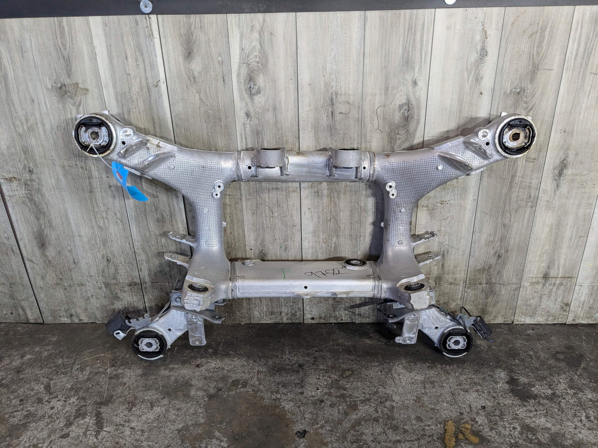 2020 BMW X5 G05 Rear Axle Support Crossmember Subframe 6894149 OEM BMW G05 G06 G07 X5 X6 X7 Rear Axle Subframe Suspension Carrier Crossmember OEM