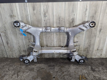 2020 BMW X5 G05 Rear Axle Support Crossmember Subframe 6894149 OEM BMW G05 G06 G07 X5 X6 X7 Rear Axle Subframe Suspension Carrier Crossmember OEM