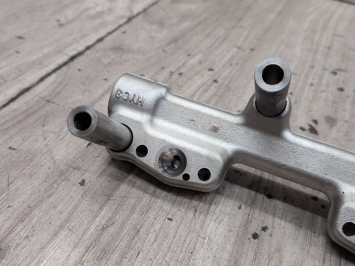 2019-2026 BMW G05 X5 B58B30M1 Engine Motor Fuel Injector Rail Line 8698787
